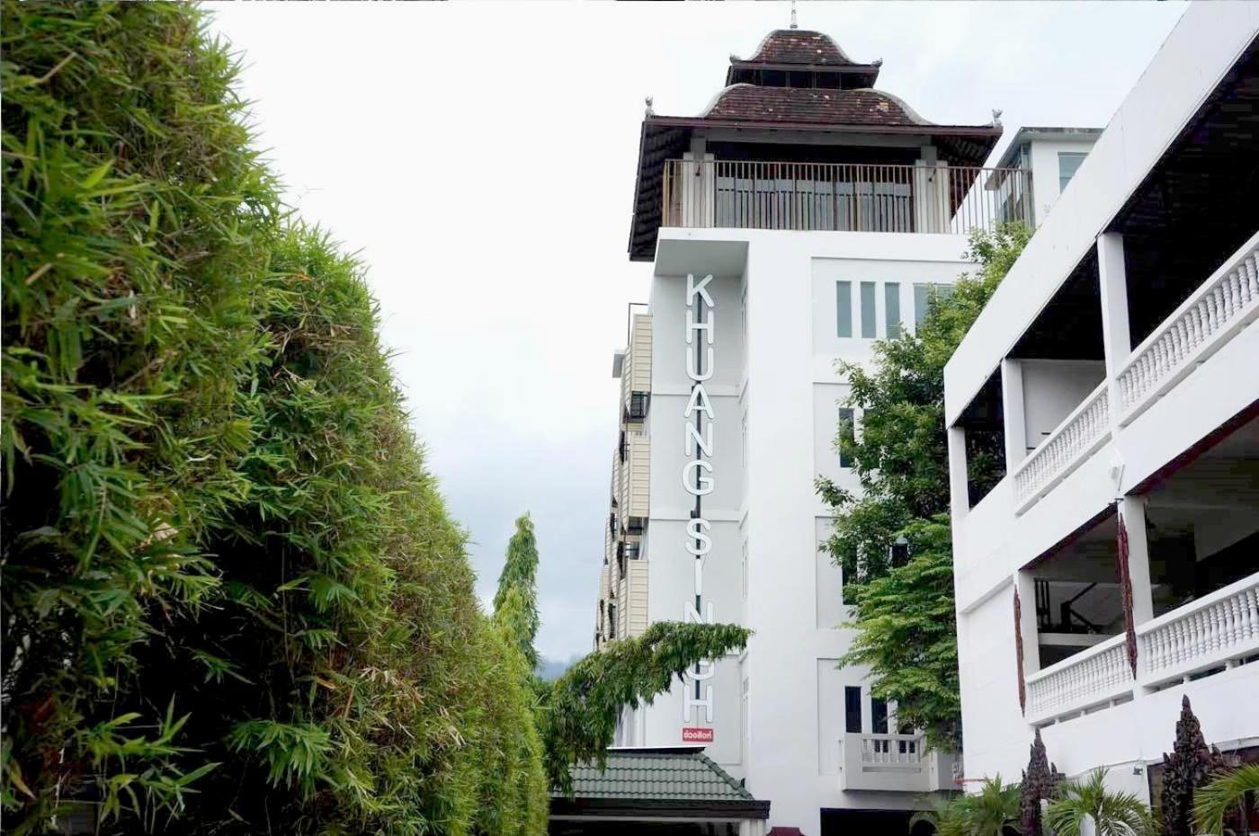 Khuang Singh Residence & Hotel Chiangmai Чиангмай Екстериор снимка