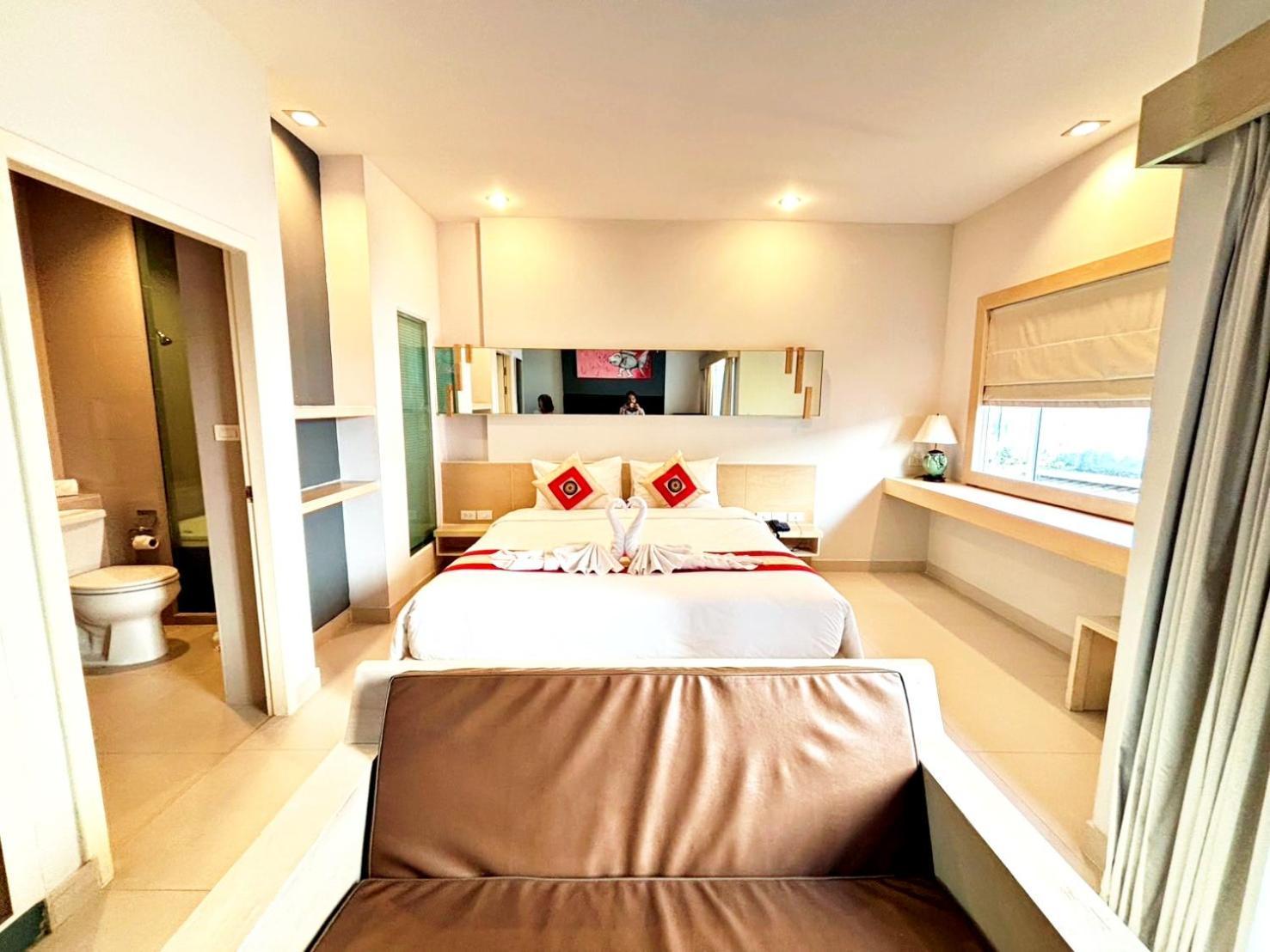 Khuang Singh Residence & Hotel Chiangmai Чиангмай Екстериор снимка
