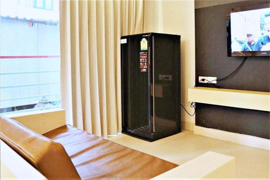 Khuang Singh Residence & Hotel Chiangmai Чиангмай Екстериор снимка