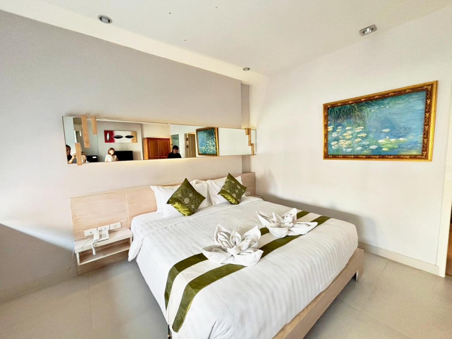 Khuang Singh Residence & Hotel Chiangmai Чиангмай Екстериор снимка